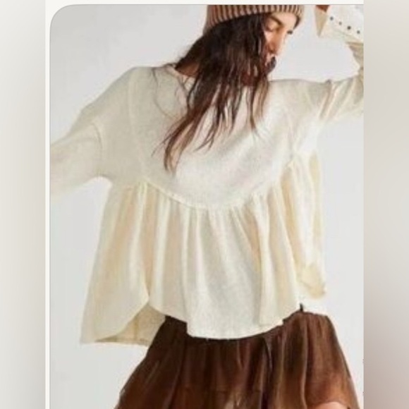 We The Free XS oversized Oh My Babydoll Thermal Nilla cream color - Picture 1 of 11